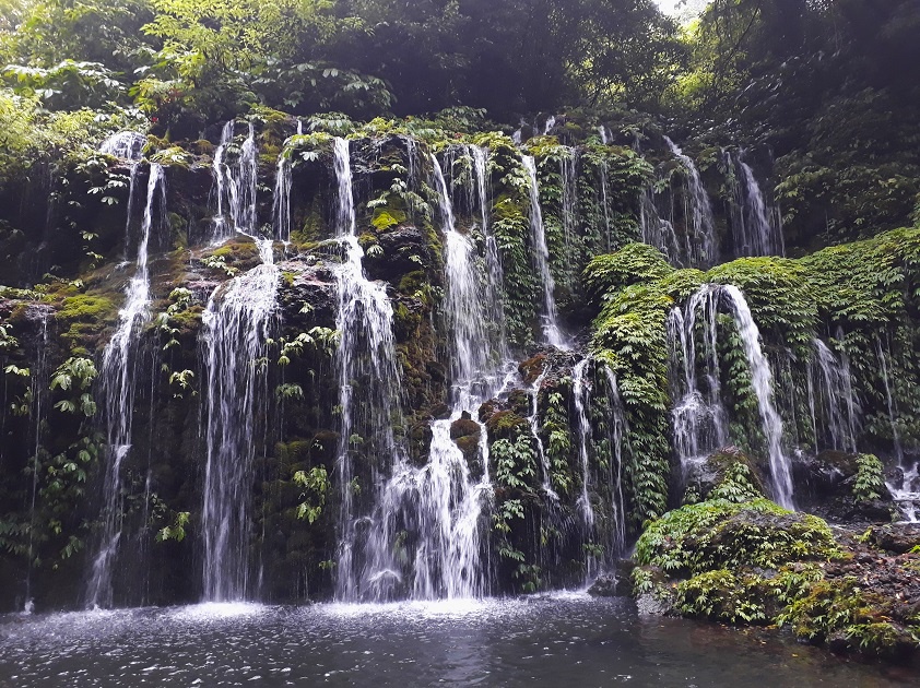 THE NEVER-COMPLETE BALI WATERFALL&nbsp;GUIDE