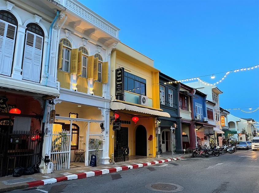 VISITING PHUKET IN THE RAINY&nbsp;SEASON